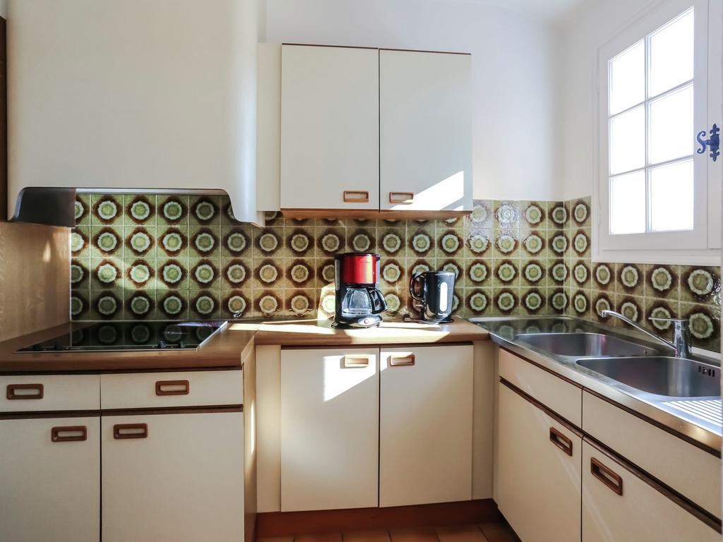 Boutique Holiday Home In Bormes Les Mimosas With Pool Exteriör bild